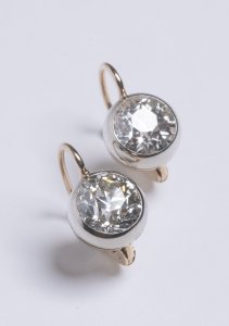 DIAMOND EARRINGS