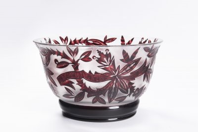 BOWL WITH FLORAL DECOR