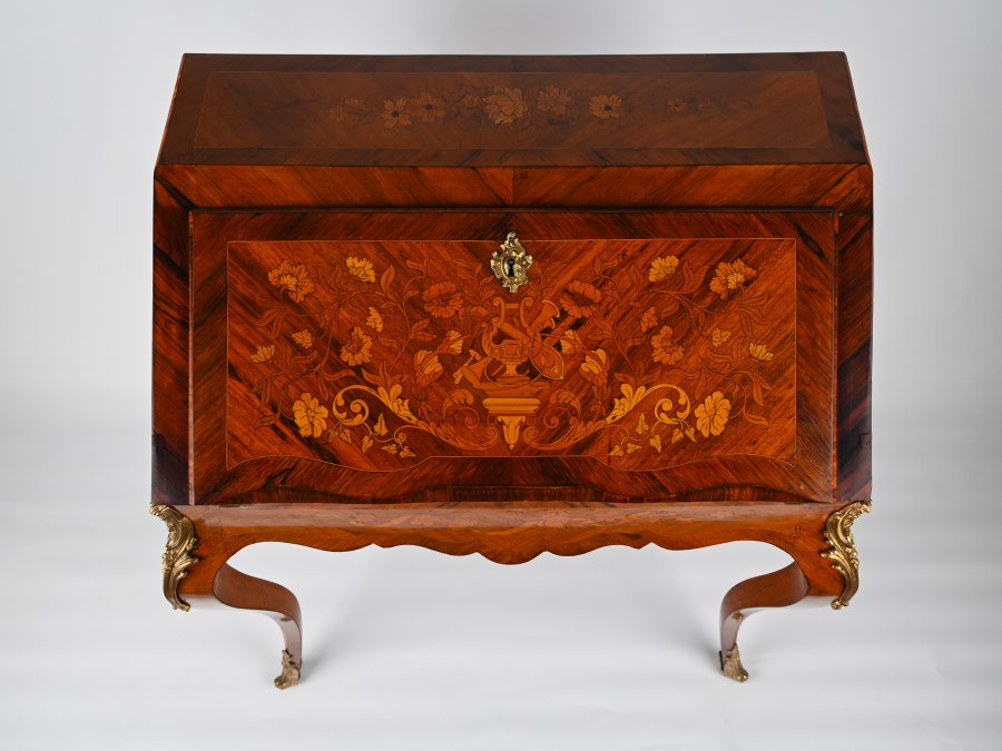 A NAPOLEON III BUREAU