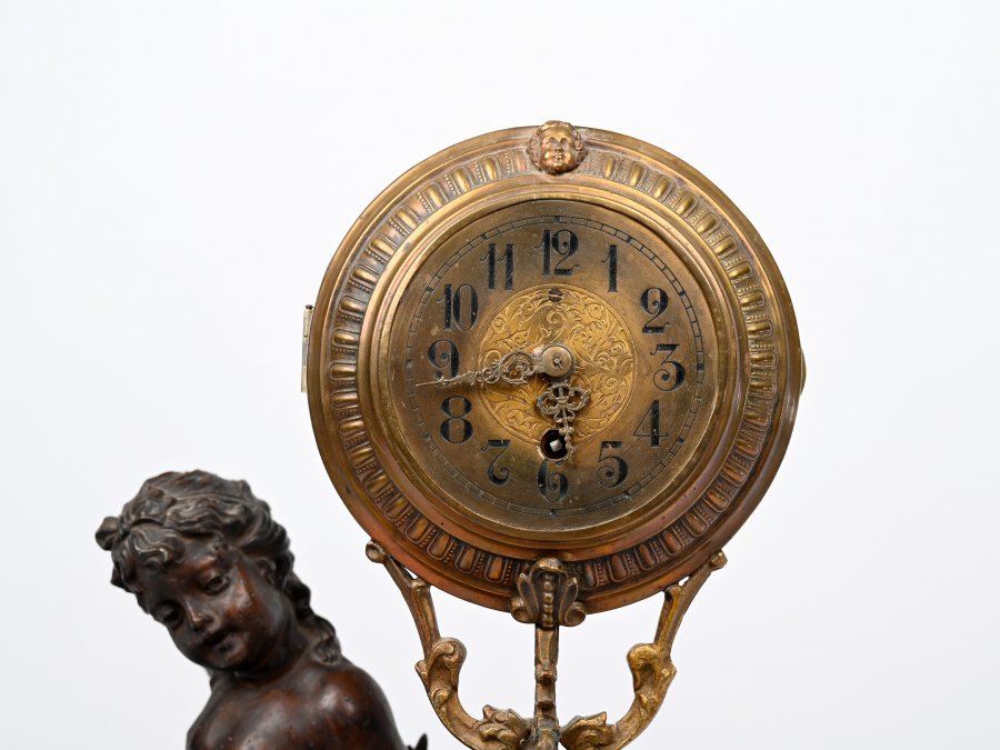 ART NOUVEAU TABLE CLOCK