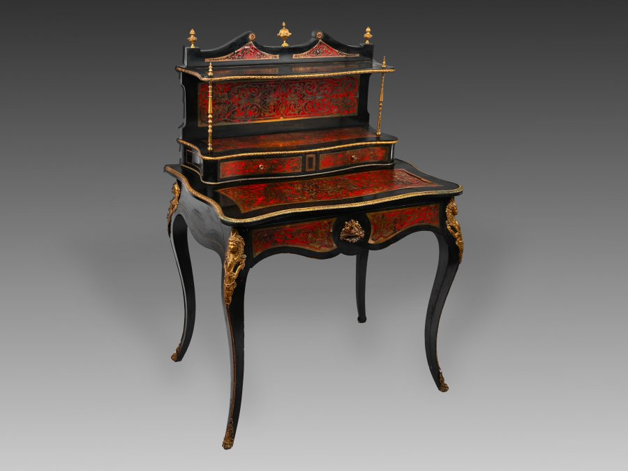 A NAPOLEON III WRITING DESK