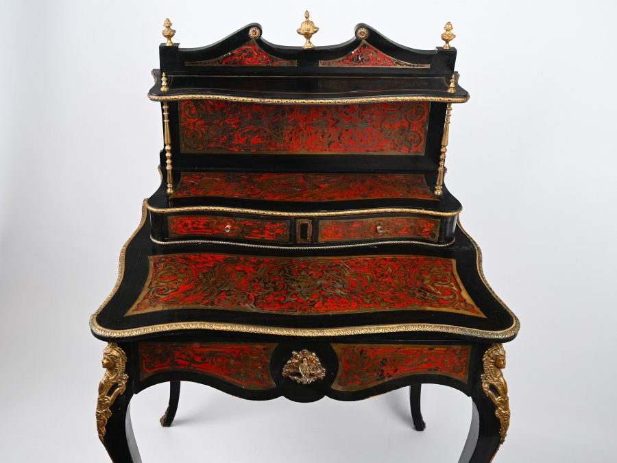 A NAPOLEON III WRITING DESK