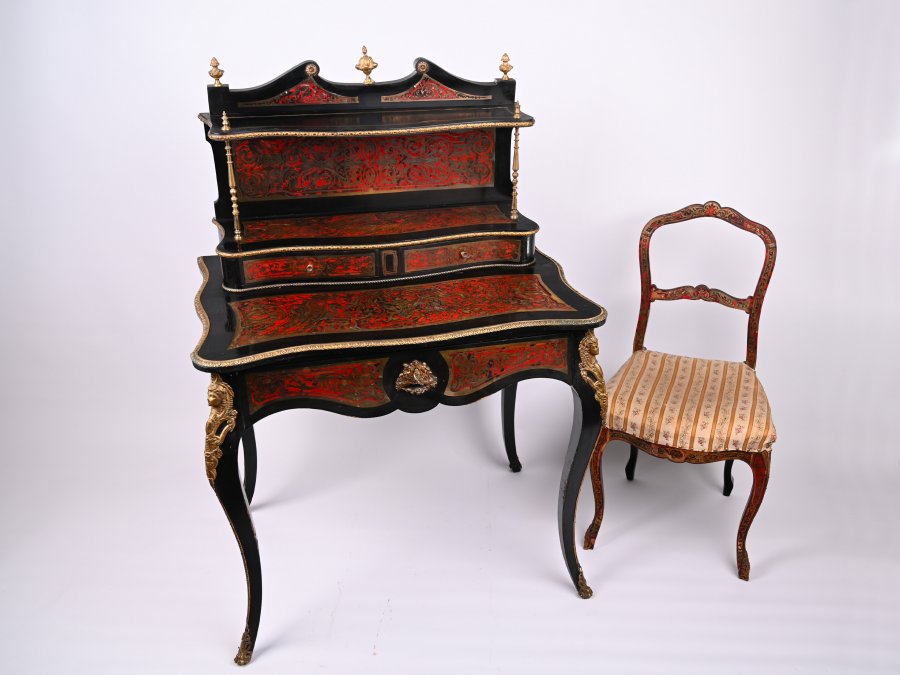 A NAPOLEON III WRITING DESK