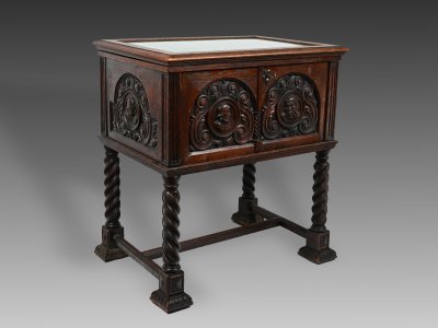 A RENAISSANCE STYLE CHEST