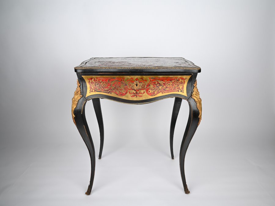 A NAPOLEON III TABLE