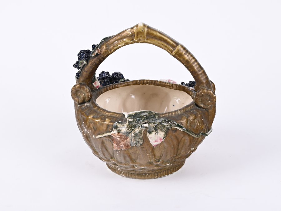 AMPHORA AND BOWL WITH BLACKBERRIES