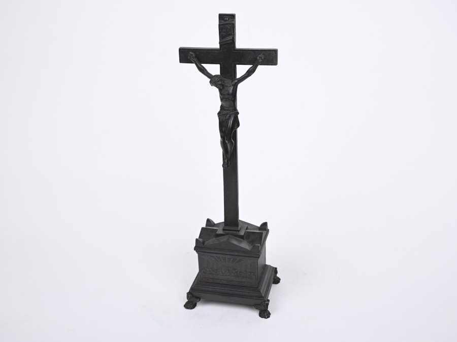 CAST IRON CROSS