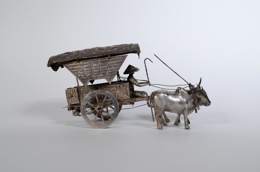 SILVER CARRIAGE