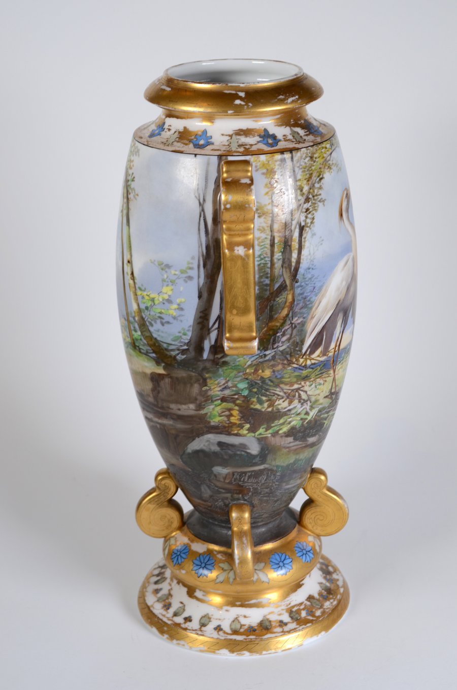 VASE WITH HERONS