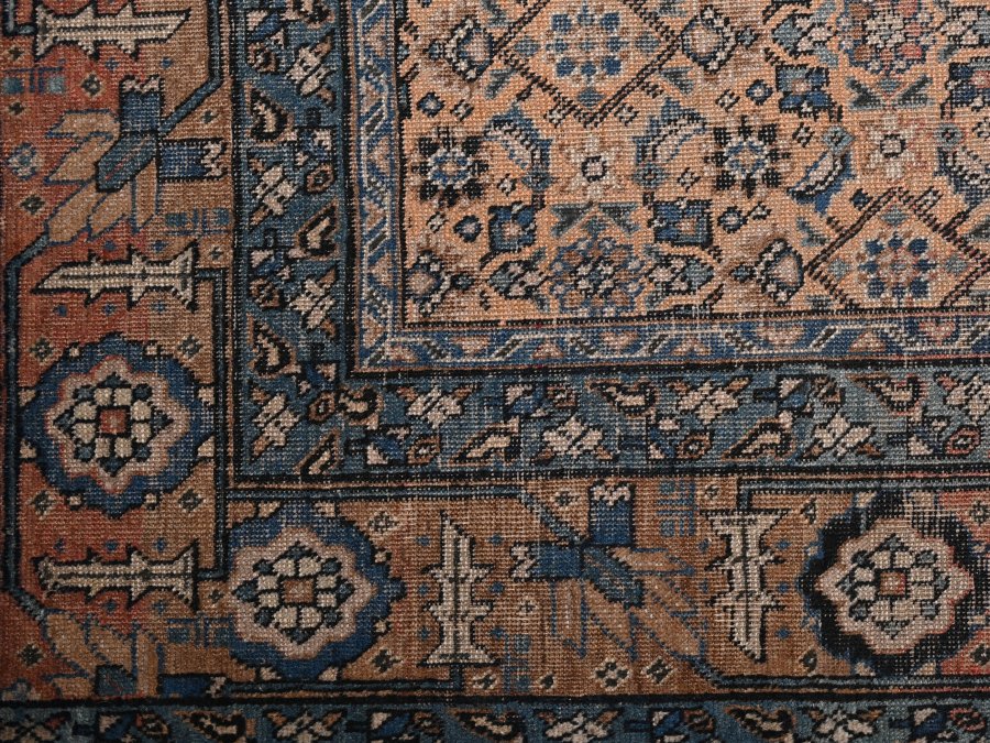 A BIDJAR RUG