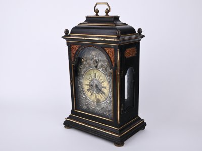 BAROQUE TABLE CLOCK