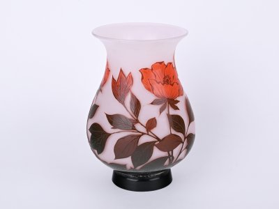 VASE WITH A ROSE