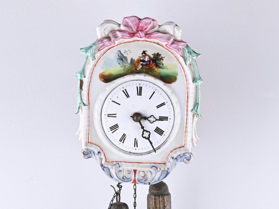 PORCELAIN HANGING CLOCK