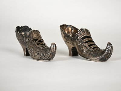 SILVER ELF SHOES