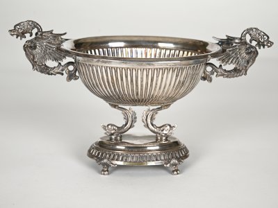 BOWL WITH GRIFFINS