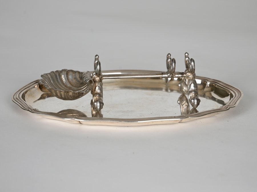 SET - PLATE AND SILVER HOLDER