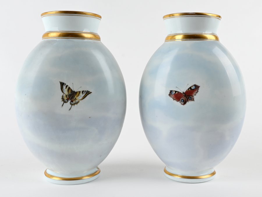 PAIR VASES