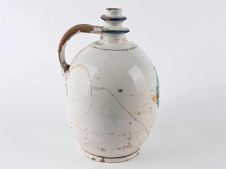 JUG OF A GUILD