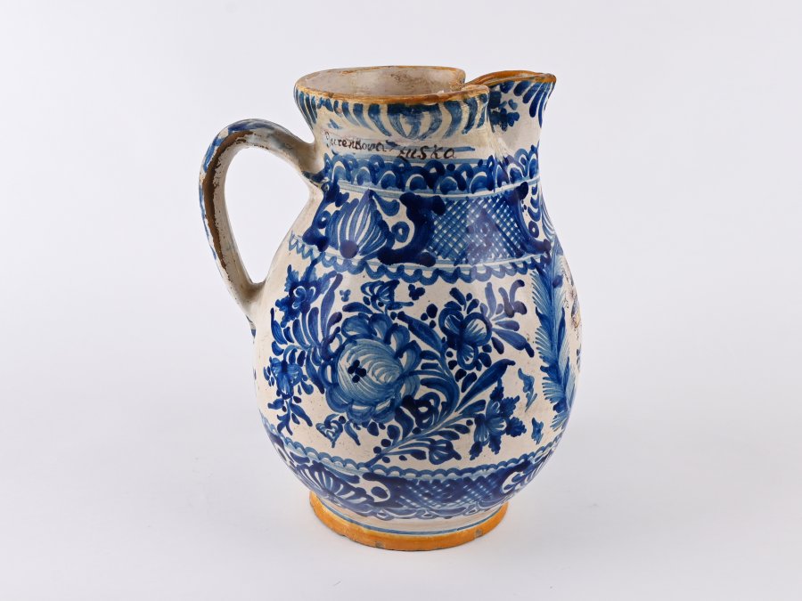 JUG OF A WEAVERS' GUILD