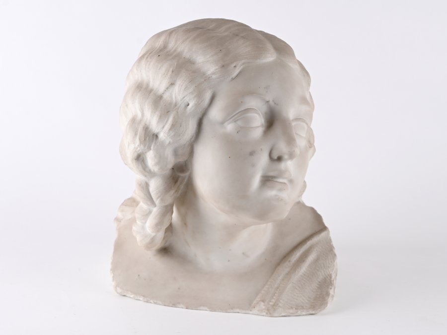 HEAD OF A GIRL