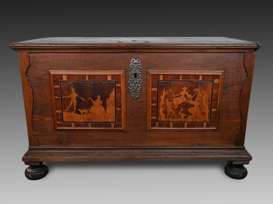 A FOLK INLAID CHEST