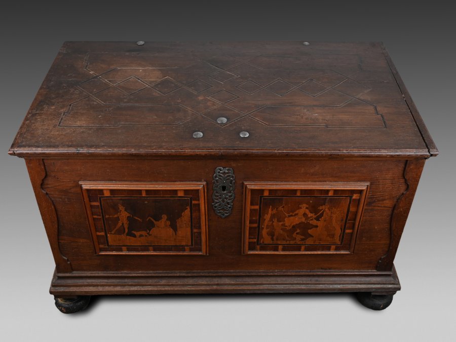 A FOLK INLAID CHEST