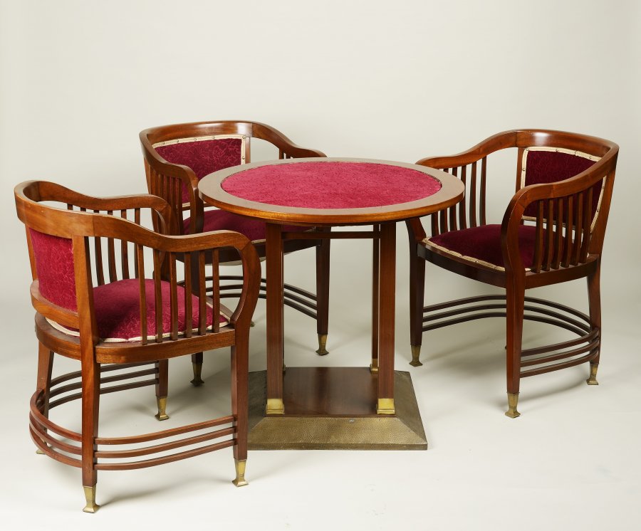 A Secession Seating Group with Table