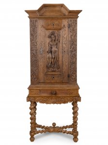 BAROQUE CABINET