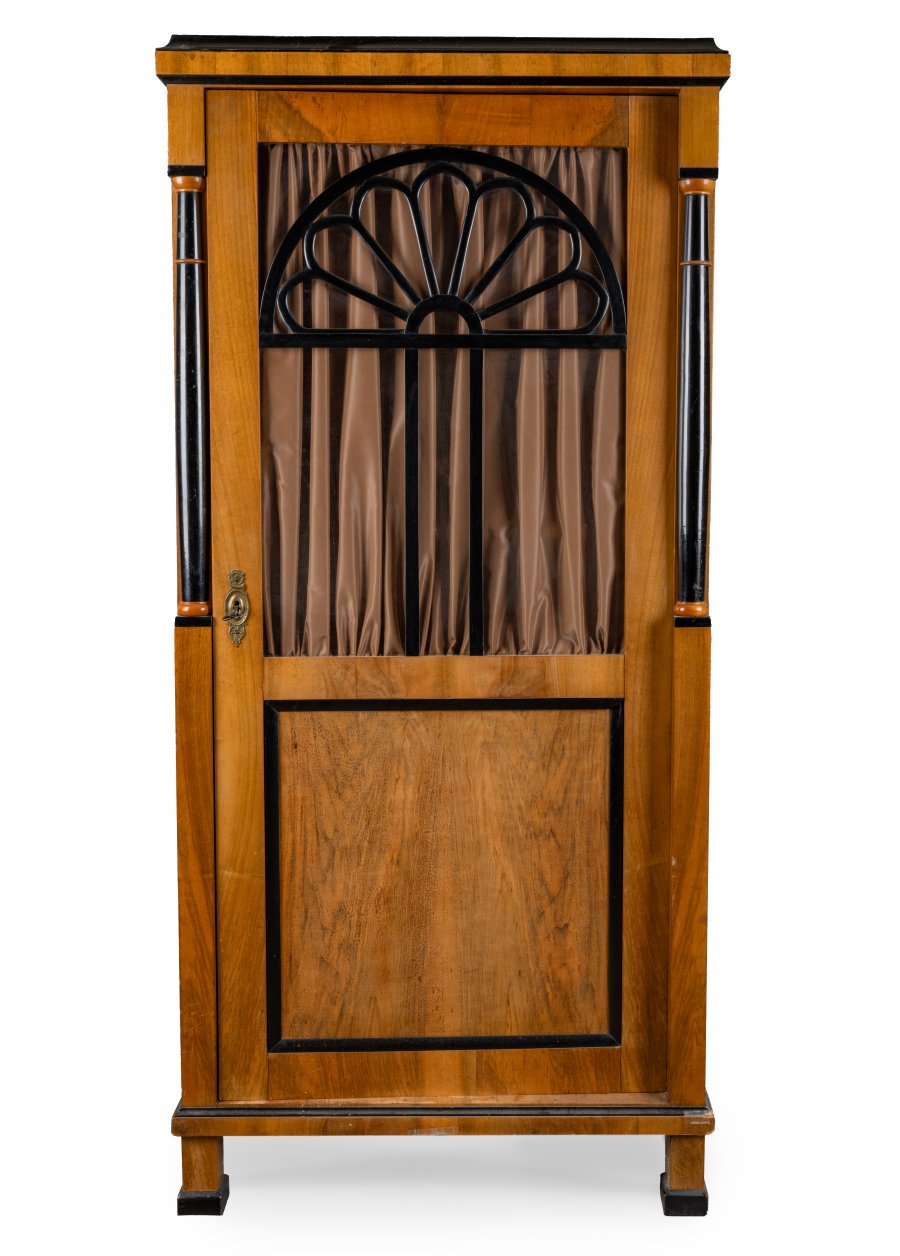 BIEDERMEIER WARDROBE