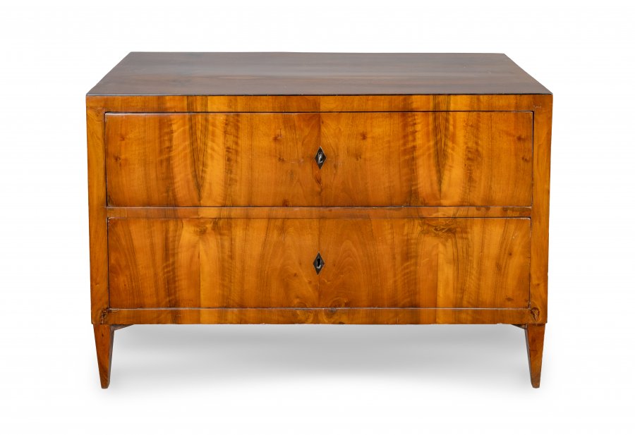 BIEDERMEIER CHEST OF DRAWERS