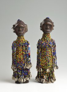 AFRIKANISCHE PAAR-STATUETTEN