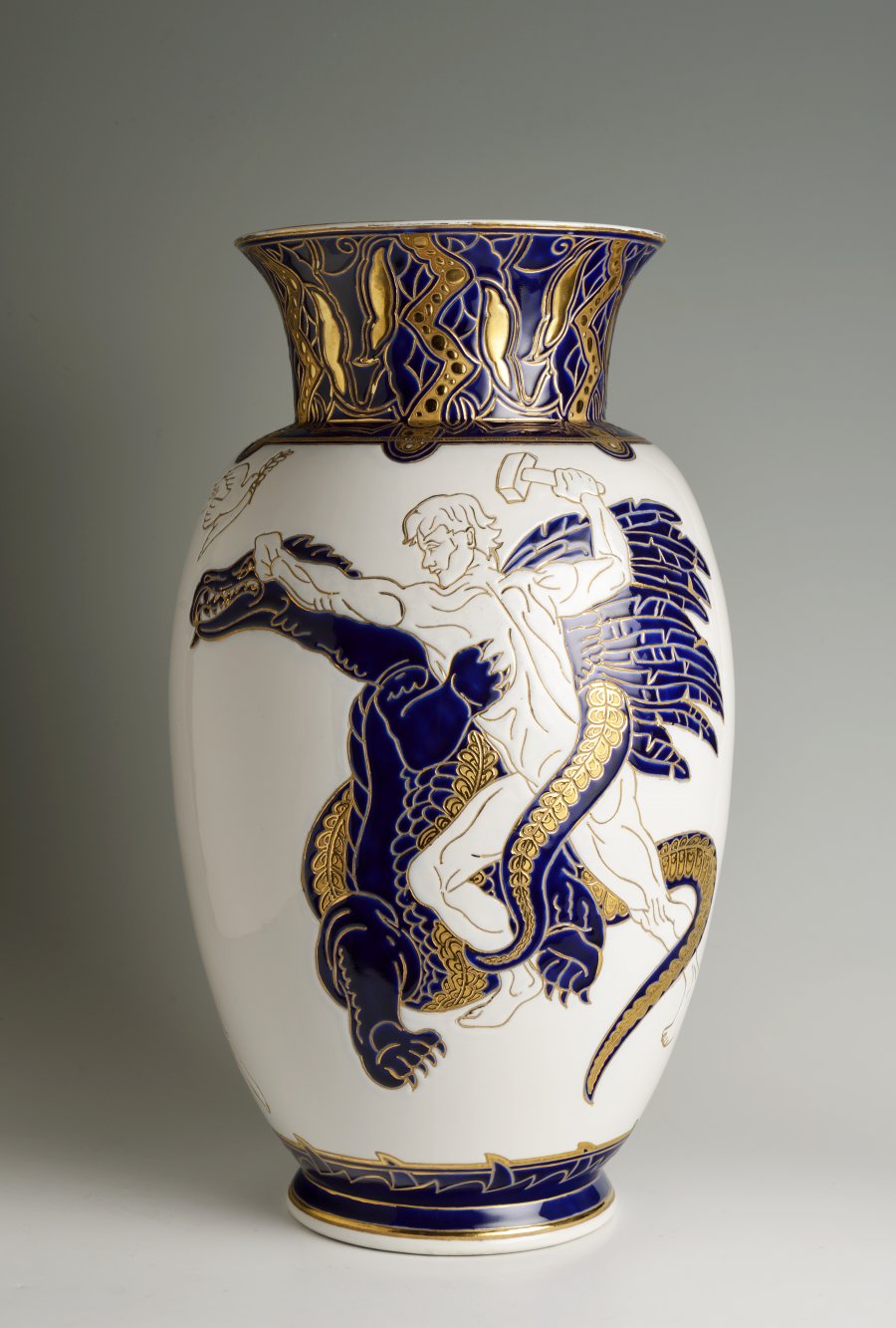 A PORCELAIN VASE