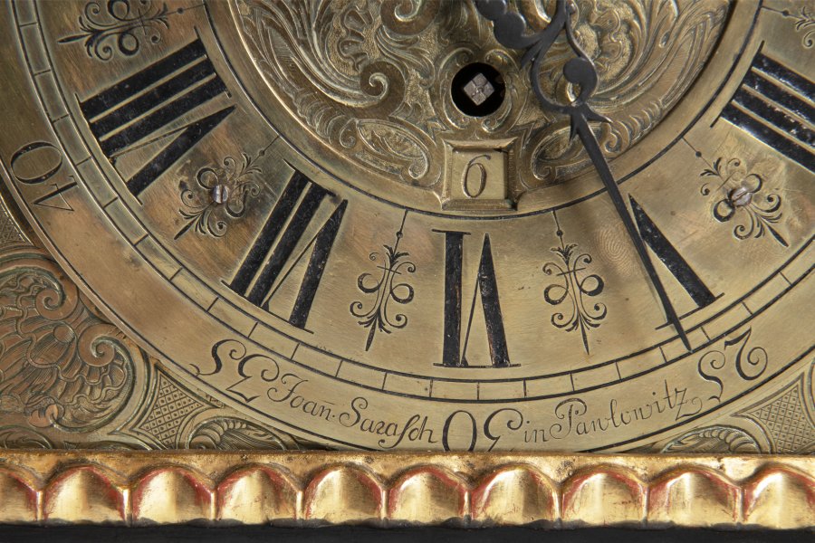 BAROQUE TABLE CLOCK