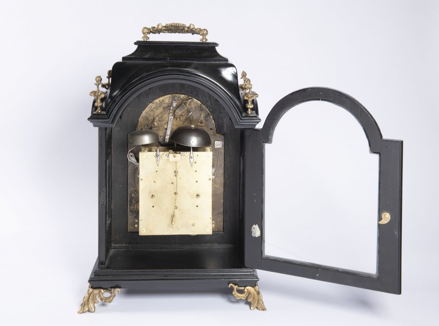 BAROQUE TABLE CLOCK