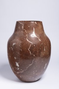 MARBLE VASE I.