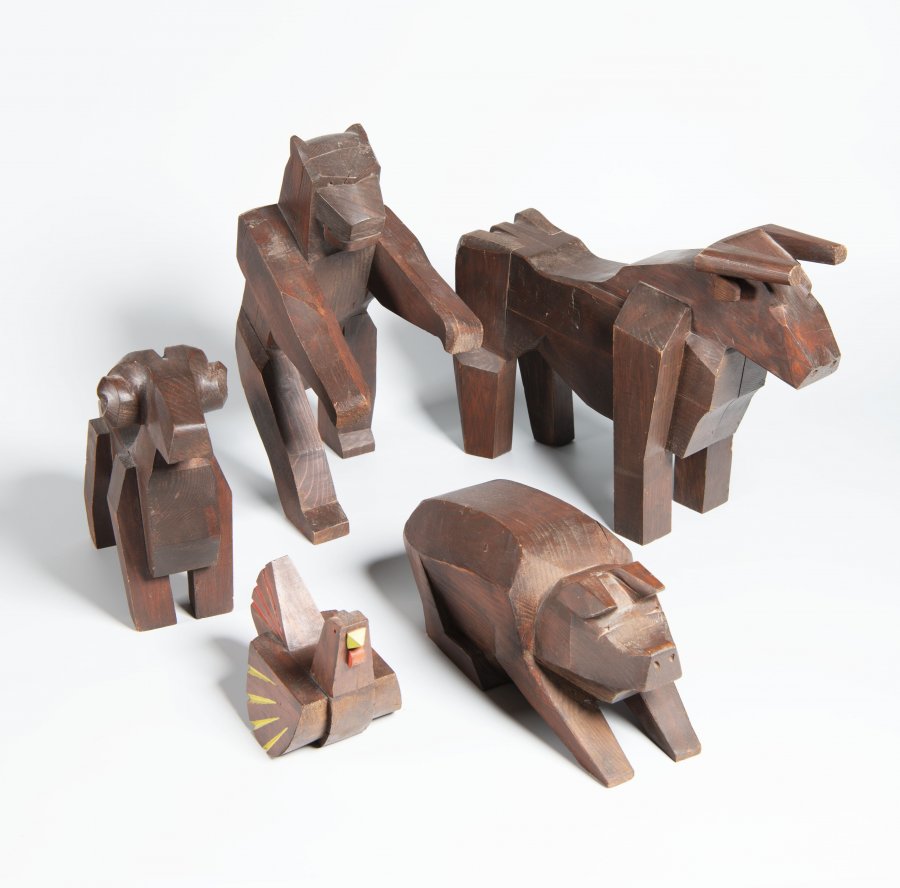 SET OF FIVE ANIMAL MODELS