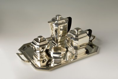 A SILVER ART DECO BEVERAGE SERVICE