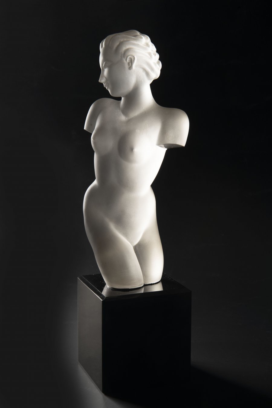 GLASS NUDE TORSO SCULPTURE