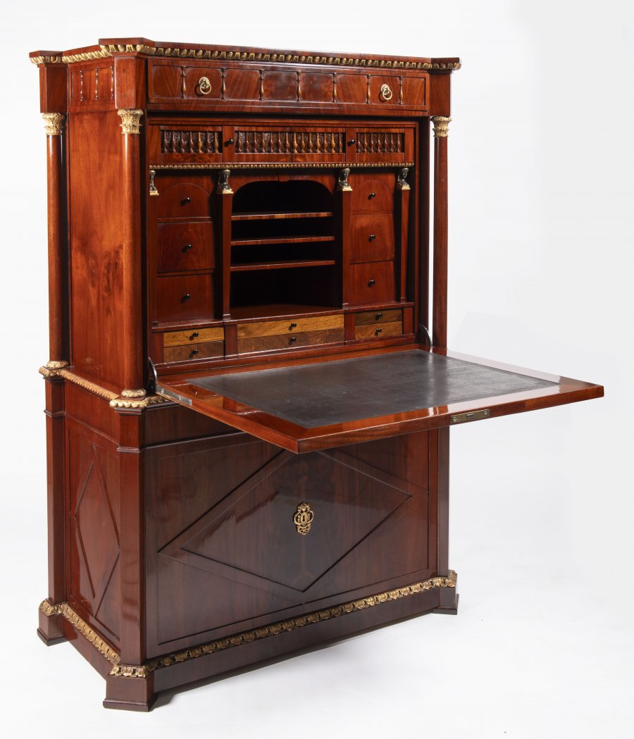 EMPIRE CABINET