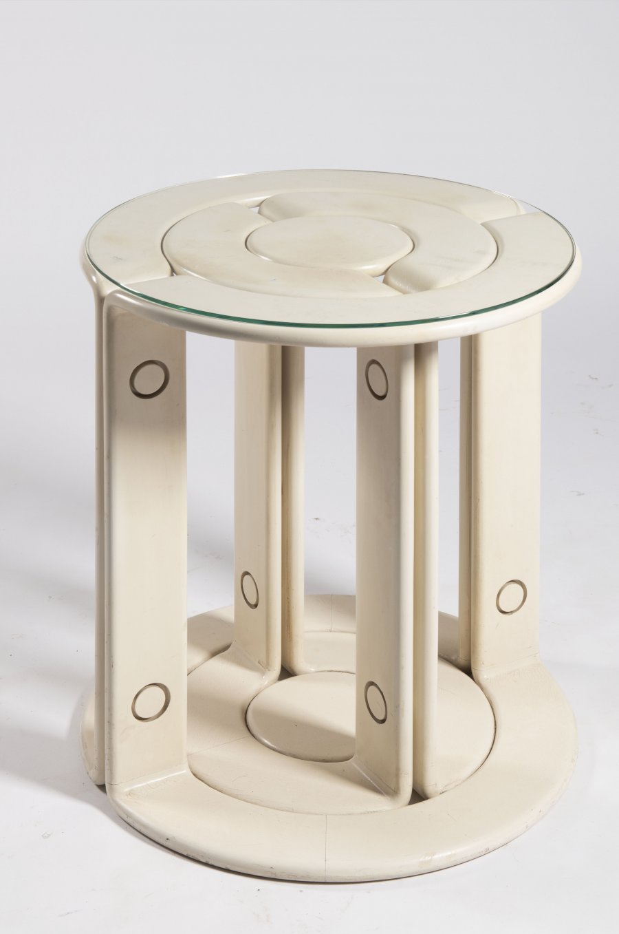 DESIGN SIDE TABLE