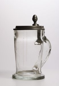 A GLASS STEIN