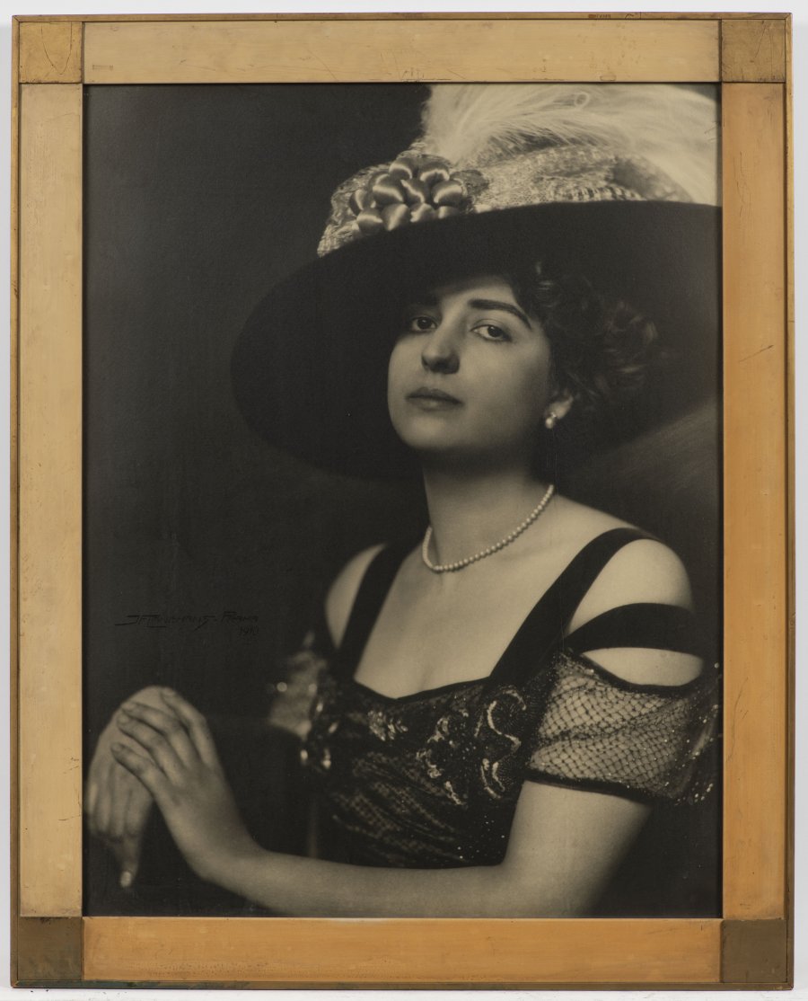 PORTRAIT OF A LADY IN A HAT