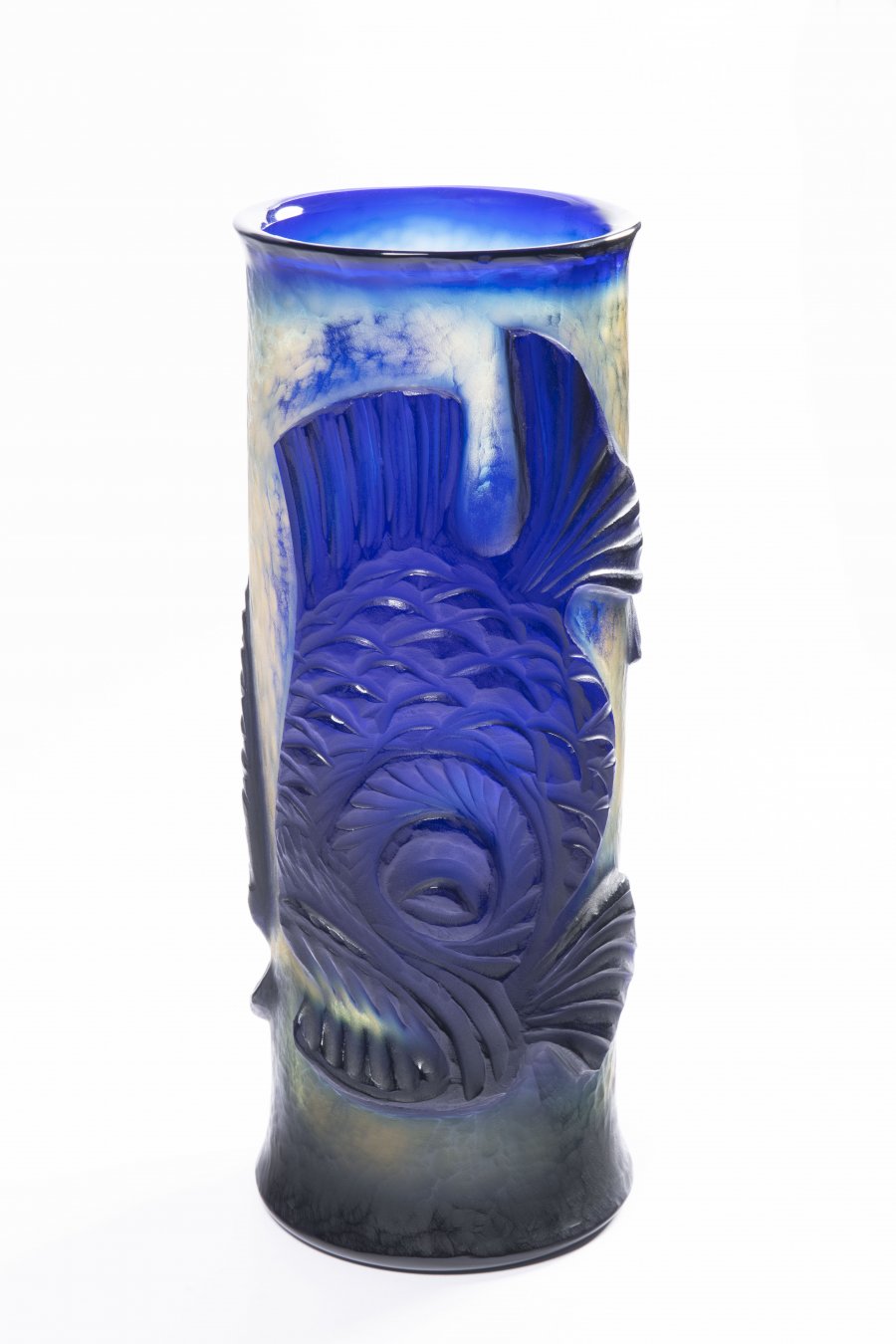 VASE WITH FISH