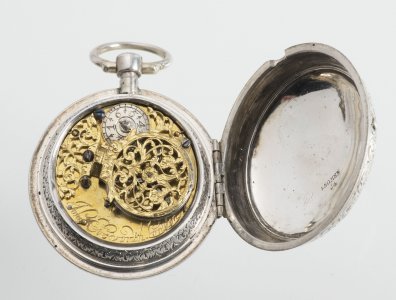 BAROQUE POCKET WATCH