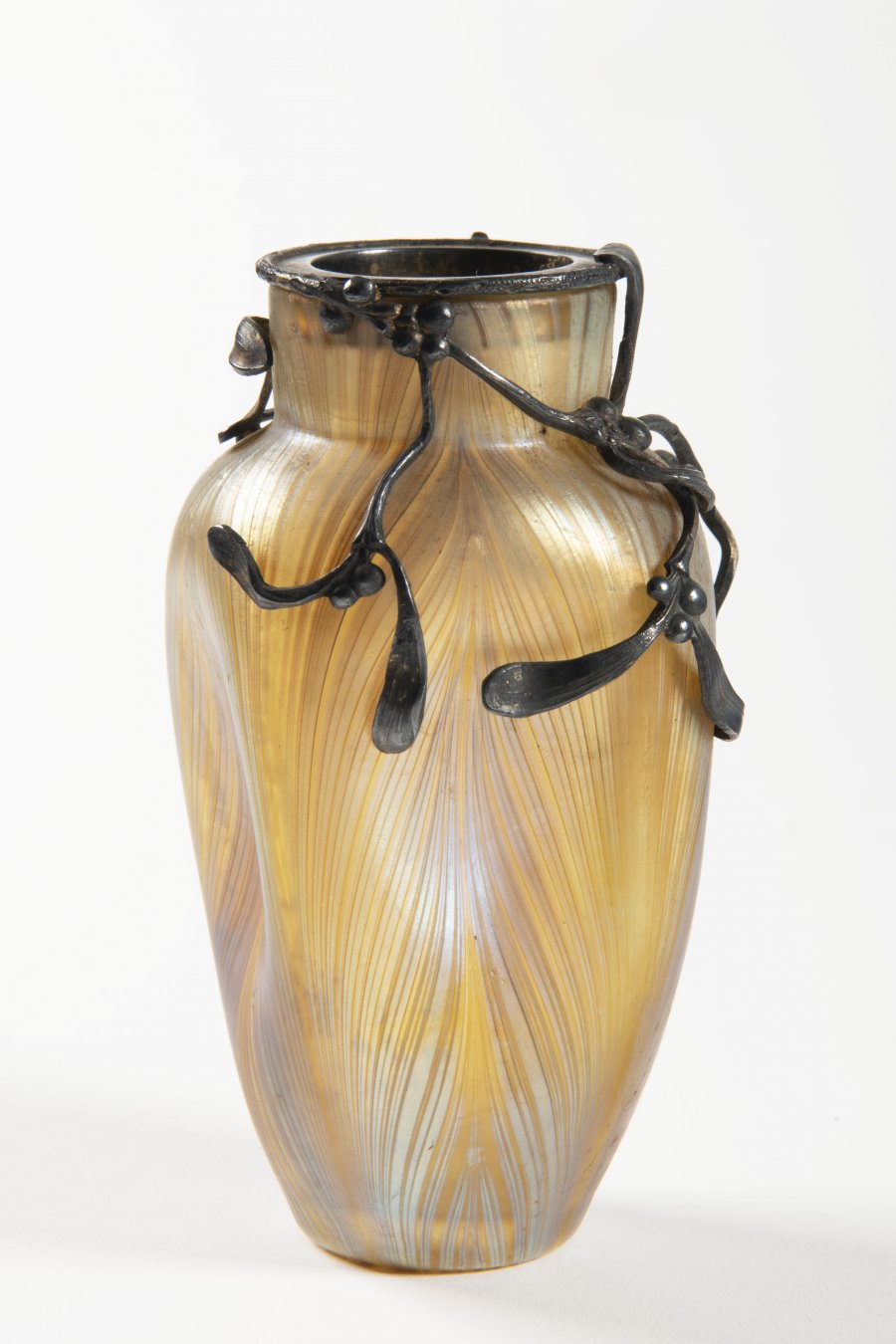 LOETZ VASE