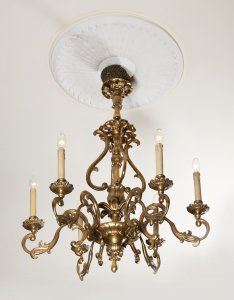 BAROQUE STYLE CHANDELIER