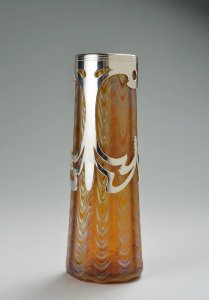 LÖTZ VASE IN A SILVER-PLATED ARMATURE