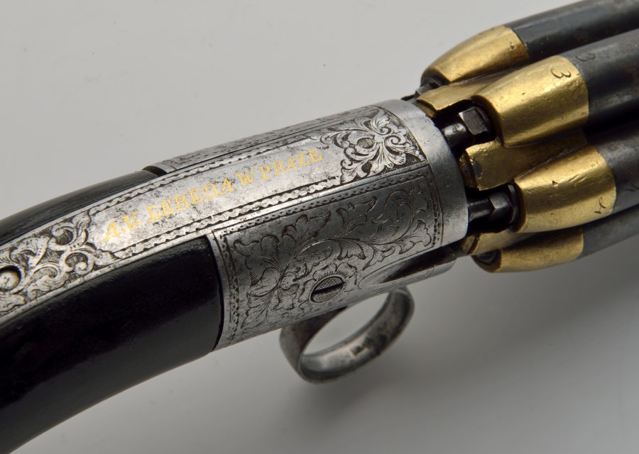 FLINTLOCK PISTOL - PEPPERBOX