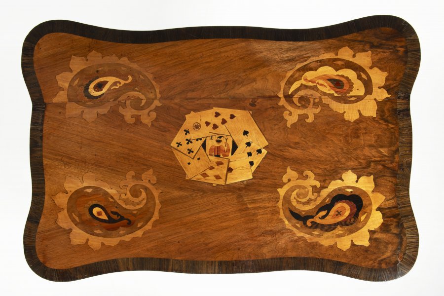 ROCOCO GAME TABLE