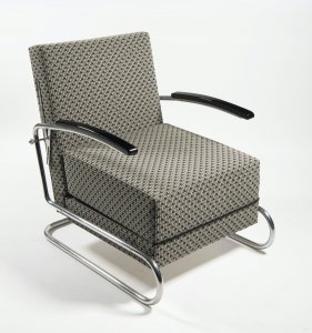 FUNCTIONALIST ADJUSTABLE ARMCHAIR